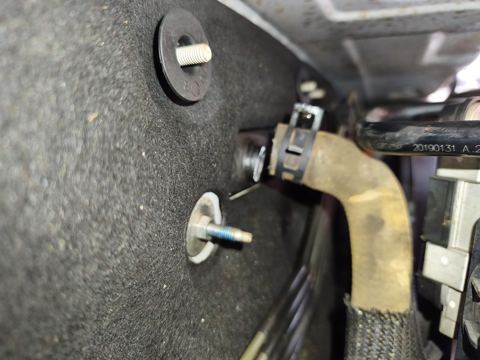 Chery Tiggo 2 – manguera y abrazadera del sistema de enfriamiento – electromecánico a domicilio en Santiago